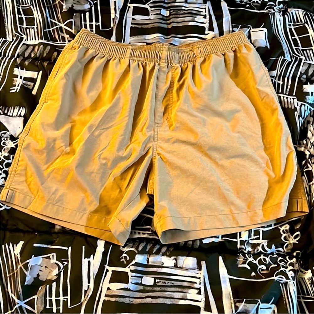 Chubbies "The Dunes" 5.5", Size Large